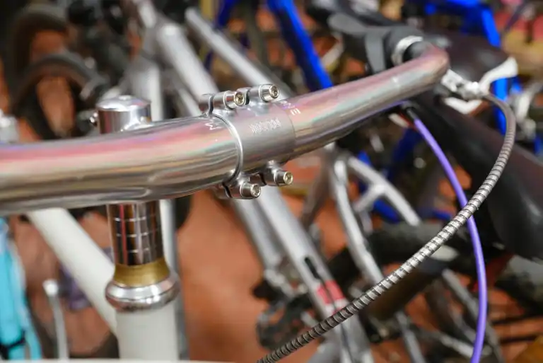 A close-up of the Nitto stem faceplate.
